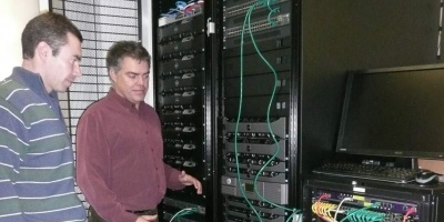 Engineering and UPAD heads supervising the deployment tasks Engineering and UPAD heads supervising the deployment tasks