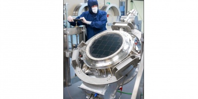 JPCam's cryogenic camera at e2v's clean room during the final acceptance review of the system. JPCam's cryogenic camera at e2v's clean room during the final acceptance review of the system.